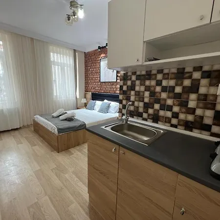 Taksim Deluxe Flat شقة
